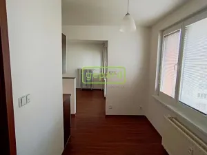 Prodej bytu 3+1, Český Krumlov, Sídliště Plešivec, 69 m2