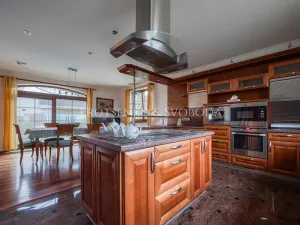 Prodej rodinného domu, Klínec, 345 m2