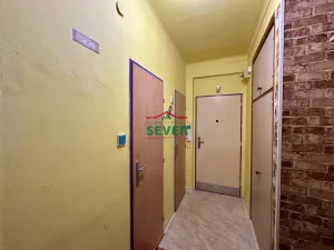 Prodej bytu 2+1, Teplice - Řetenice, Buzulucká, 54 m2