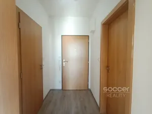 Pronájem bytu 1+kk, Praha - Čakovice, Bermanova, 34 m2