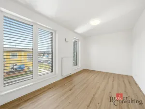Pronájem bytu 2+kk, Kladno - Dubí, Ke křížku, 52 m2