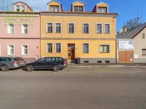 Prodej bytu 1+1, Karlovy Vary, Jabloňová, 38 m2