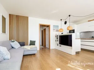 Pronájem bytu 3+kk, Praha - Chodov, Květnového vítězství, 66 m2