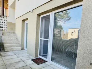 Pronájem bytu 2+kk, Brno, Veslařská, 45 m2