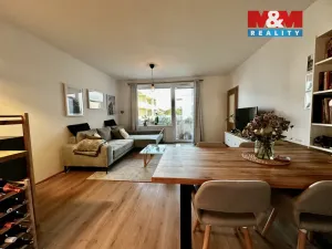 Pronájem bytu 2+kk, Pardubice - Pardubičky, Východní, 52 m2