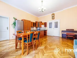 Prodej kanceláře, Olomouc, Univerzitní, 88 m2