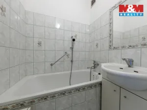 Prodej bytu 2+1, Sokolov, Boženy Němcové, 56 m2