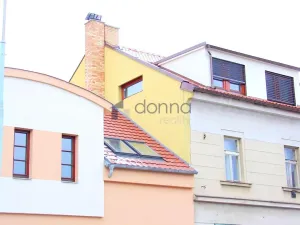 Pronájem bytu 2+kk, Praha, Klapkova, 55 m2