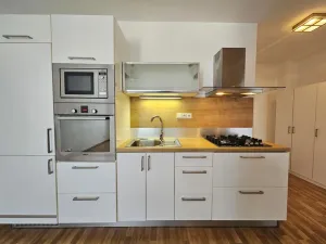 Pronájem bytu 2+kk, Praha - Krč, Točitá, 44 m2