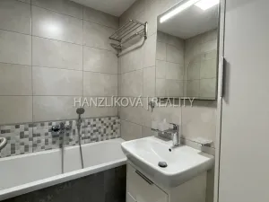 Pronájem bytu 2+kk, České Budějovice, Hálkova, 54 m2