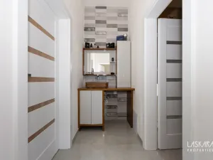 Pronájem bytu 3+kk, Horoušany - Horoušánky, Hlavní, 129 m2