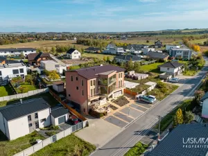 Pronájem bytu 3+kk, Horoušany - Horoušánky, Hlavní, 129 m2