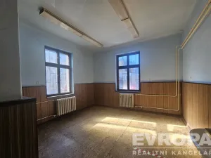 Prodej komerční nemovitosti, Rudník, 287 m2