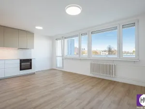 Prodej bytu 4+kk, Praha, Choceradská, 87 m2