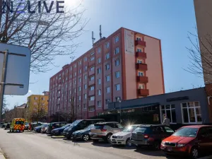 Prodej bytu 3+1, Plzeň, Chválenická, 63 m2