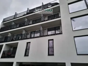 Pronájem bytu 1+kk, Plzeň, Radyňská, 31 m2