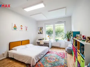 Pronájem bytu 3+kk, Praha - Vysočany, Pechmanových, 86 m2