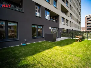 Pronájem bytu 3+kk, Praha - Vysočany, Pechmanových, 86 m2