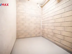 Pronájem bytu 3+kk, Praha - Vysočany, Pechmanových, 86 m2