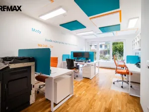 Pronájem kanceláře, Praha - Vysočany, Pechmanových, 91 m2