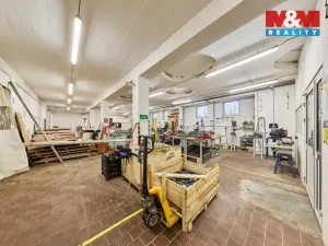 Prodej skladu, Trutnov - Horní Staré Město, 1667 m2