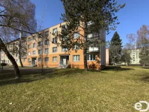 Prodej bytu 3+1, Mariánské Lázně - Úšovice, Hroznatova, 59 m2