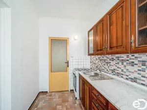 Prodej bytu 3+1, Mariánské Lázně - Úšovice, Hroznatova, 59 m2