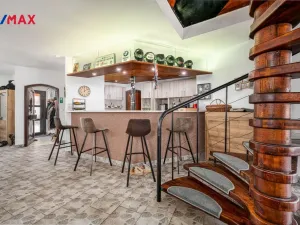 Prodej ubytování, Volary, K. V. Raise, 392 m2