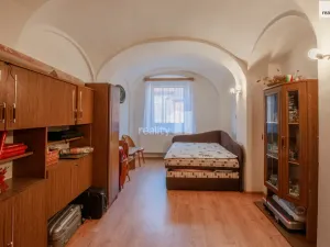 Prodej rodinného domu, Žebrák, Pražská, 220 m2