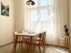 Pronájem bytu 2+1, Praha - Vinohrady, Římská, 85 m2