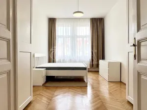 Pronájem bytu 2+1, Praha - Vinohrady, Římská, 85 m2