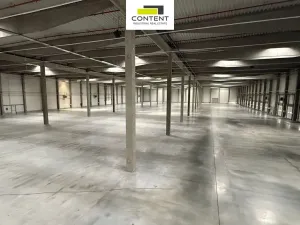 Pronájem skladu, Kněževes, Nad Kovárnou, 4432 m2