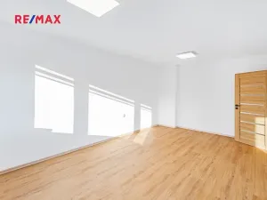 Pronájem bytu 1+1, Jindřichův Hradec, 39 m2