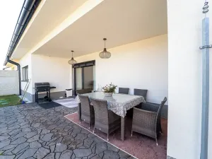 Prodej rodinného domu, Hevlín, 91 m2