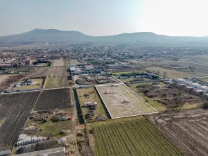 Prodej komerčního pozemku, Dolní Dunajovice, 5089 m2