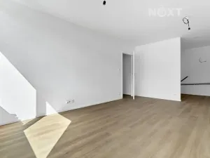 Prodej bytu 2+kk, Praha - Vršovice, V předpolí, 45 m2