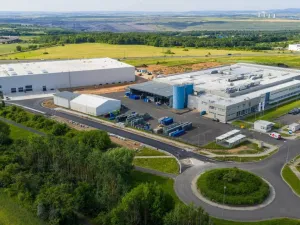 Pronájem výrobních prostor, Chomutov, Karlovarská, 11500 m2