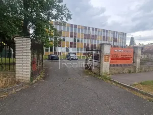 Pronájem kanceláře, Pardubice, Mezi Mosty, 65 m2