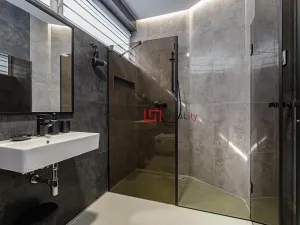 Prodej ubytování, Ostrava, 17. listopadu, 138 m2