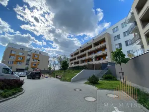 Prodej bytu 1+kk, Praha - Uhříněves, Františka Diviše, 35 m2