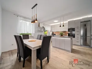 Prodej rodinného domu, Trutnov - Starý Rokytník, 216 m2