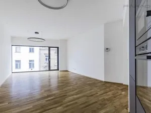 Pronájem bytu 2+kk, Praha - Smíchov, Kmochova, 55 m2