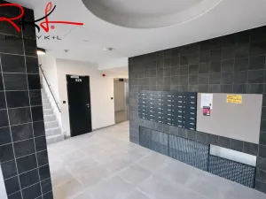 Prodej bytu 2+kk, Praha - Prosek, Čakovická, 49 m2