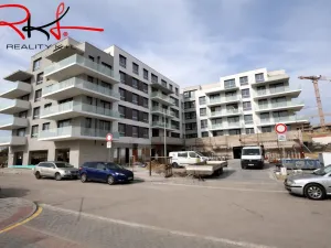 Prodej bytu 2+kk, Praha, Thomasova, 46 m2