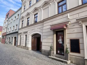 Prodej bytu 2+kk, Chrudim, Resselovo náměstí, 40 m2