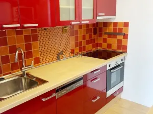 Pronájem bytu 2+kk, Praha, Milánská, 46 m2