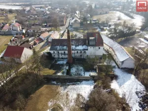 Prodej historického objektu, Královice, 2166 m2