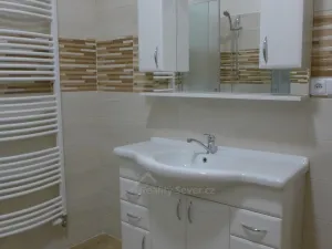 Pronájem bytu 2+1, Nový Bor - Arnultovice, 73 m2