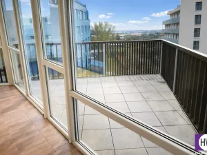 Prodej bytu 2+kk, Praha, Novovysočanská, 75 m2