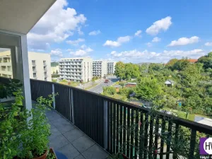 Prodej bytu 2+kk, Praha, Novovysočanská, 78 m2